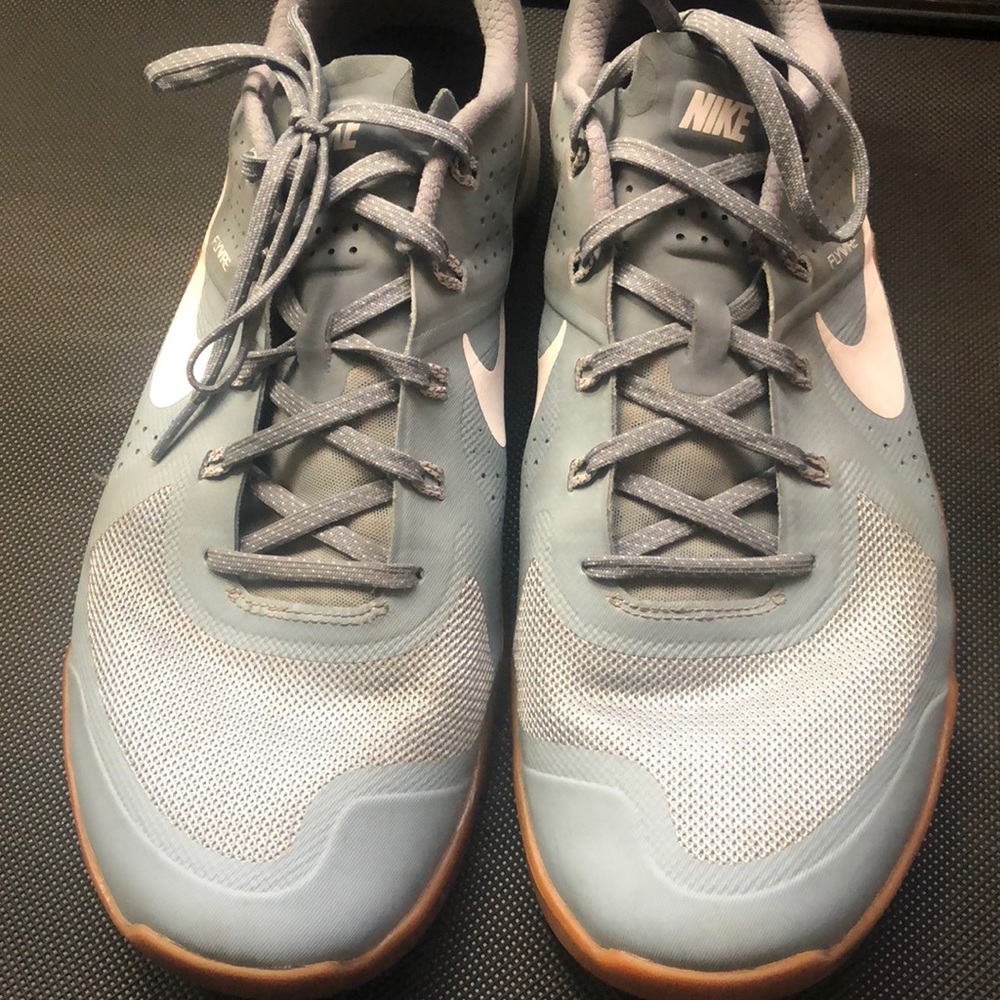 Nike Flywire men’s sneaker